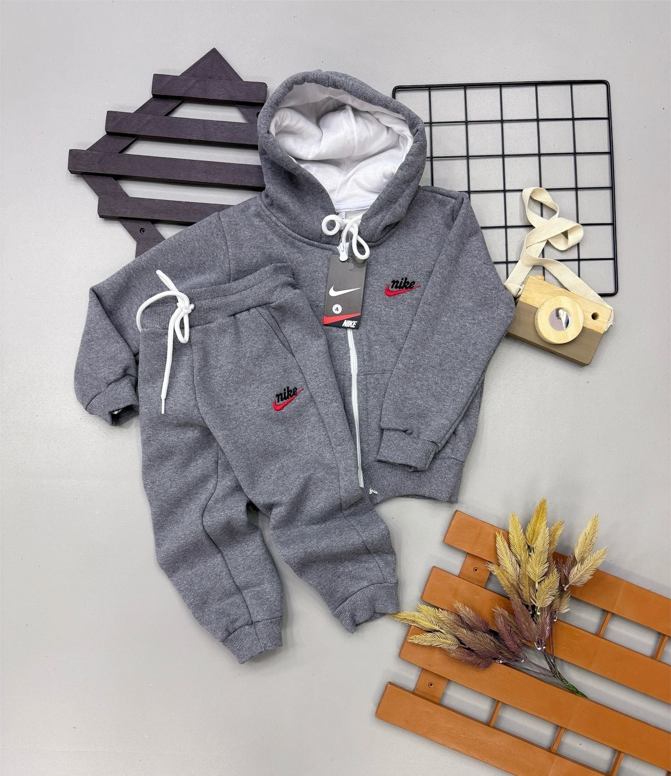 Conjunto Moletom NK Tamanho - Última Peça