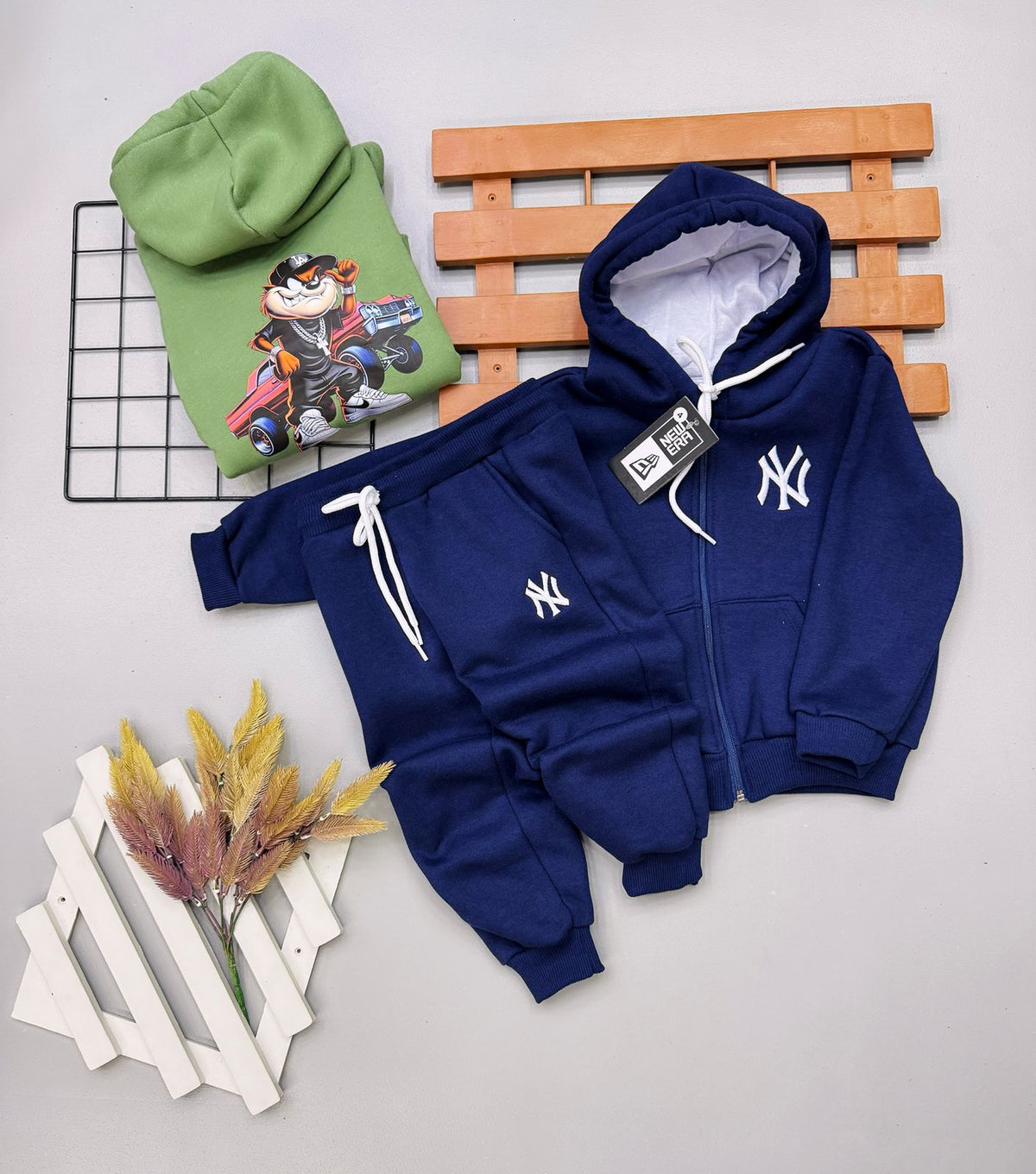 Conjunto Moletom NEW Personagem Infantil - Última Peça