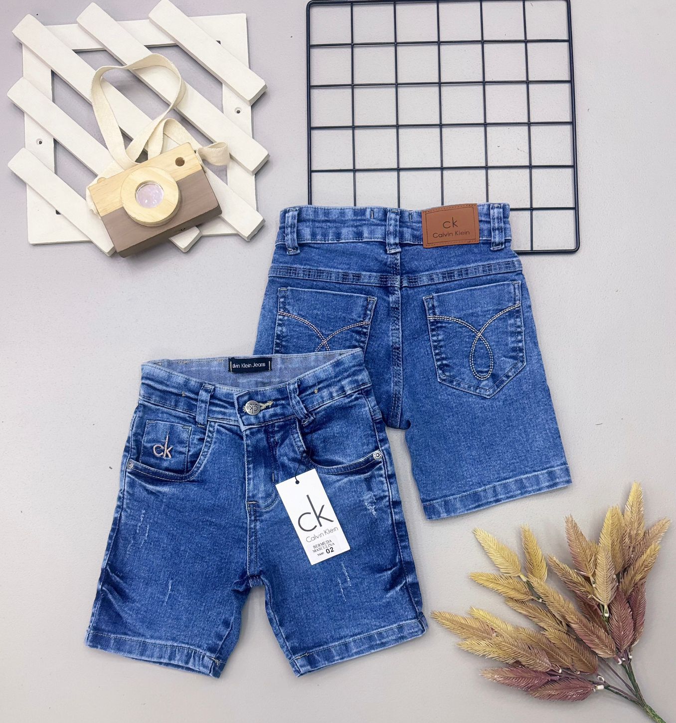 Bermuda Jeans CK - Última Peça